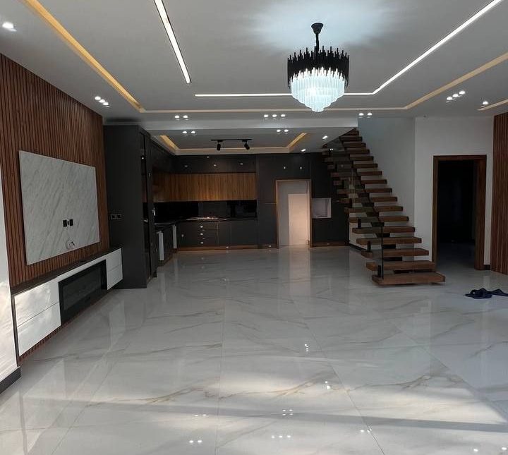 خرید ویلا دوبلکس استخر 4 فصل متریال درجه یک مهندسی ساز | 300 متر