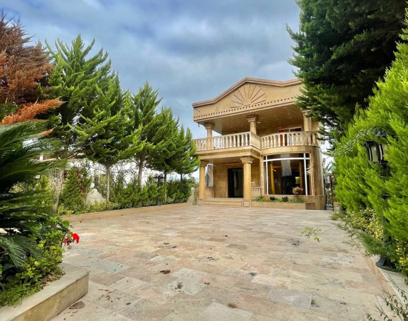 خرید ویلا ۳۰۰ متری نما سنگ شهرکی | ۳۰۰ متر