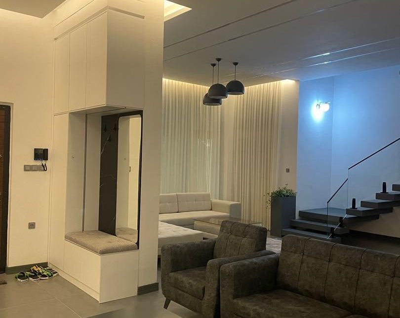 خرید ویلا دوبلکس با استخر چهار فصل فول فرنیش چلندر | 360 متر