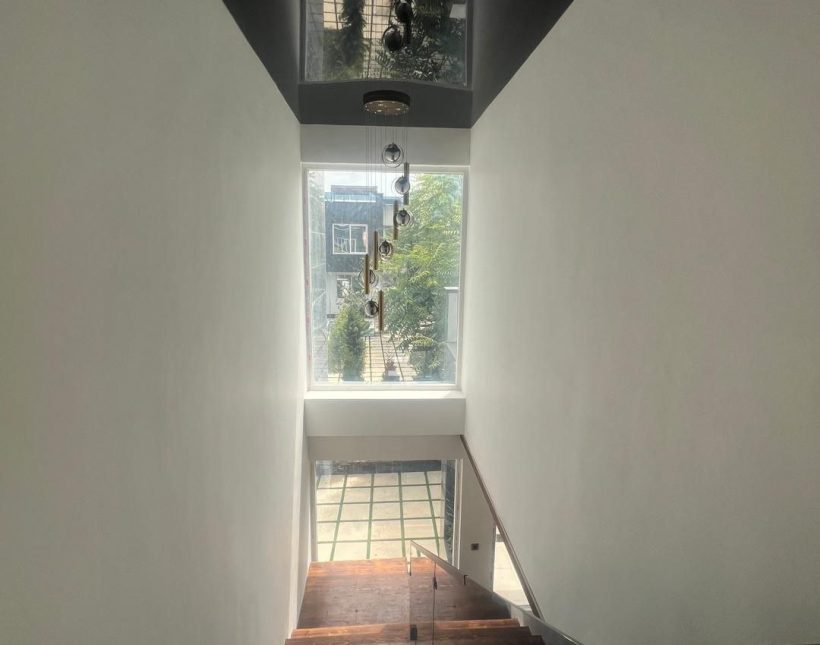 خرید ویلا دوبلکس نما مدرن چمستان | 320 متر