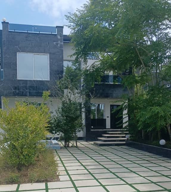 خرید ویلا دوبلکس نما مدرن چمستان | 320 متر