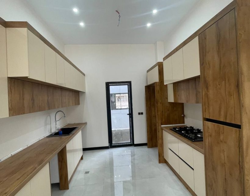 خرید ویلا دوبلکس نما دار 250 متر زمین 260 متر بنا مدارک کامل | 250 متر