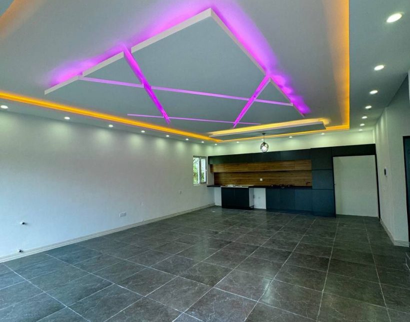 خرید ویلا پیلوت ۲۰۰ متری نما چوب | ۲۰۰ متر