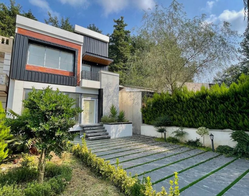 فروش ویلا شمال شهرکی ۲۵۰ متری سند دار جنگلی | ۲۴۰ متر