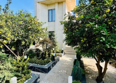 خرید ویلا نما سنگ دارای سند ۴۰۰ متر بنا | ۲۶۰ متر