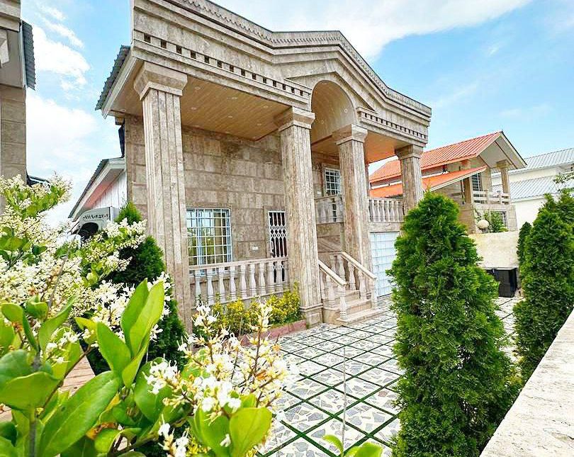 خرید ویلا نما سنگ ۲۳۰ متر زمین | ۲۳۰ متر