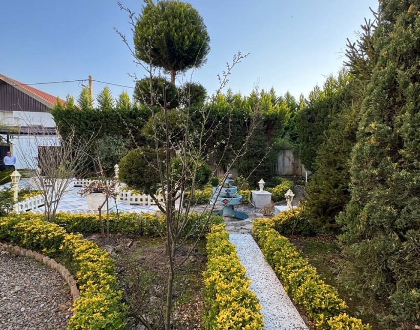 خرید ویلا باغ ۴۵۰ متری مشجر مبله شهرکی با گیت نگهبانی | ۴۵۰ متر