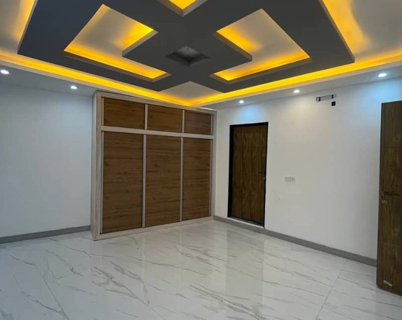 خرید ویلا دو طبقه مدرن تاپ لوکیشن نوشهر | ۳۴۰ متر