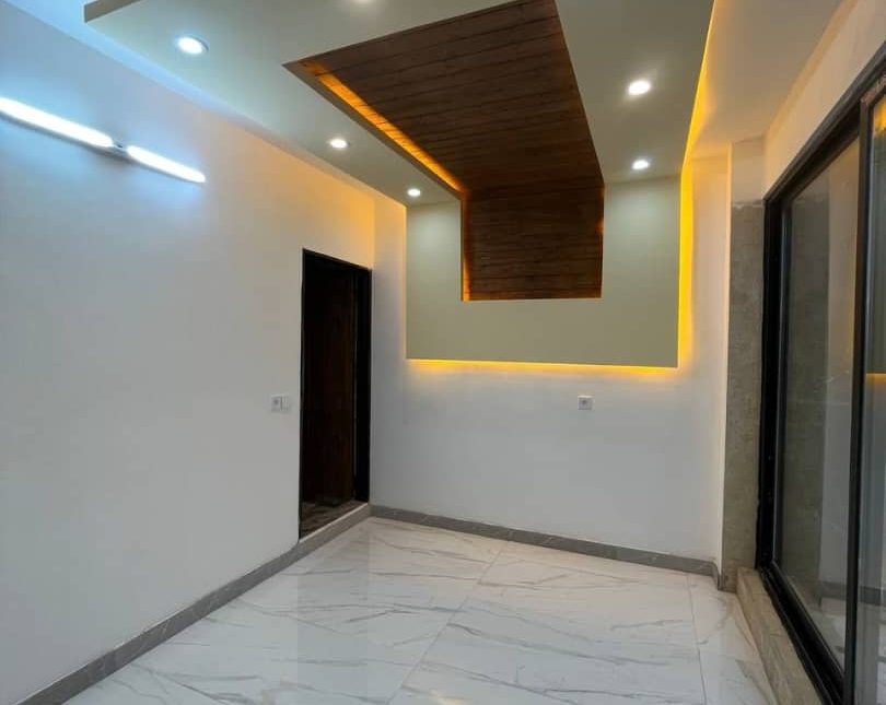 خرید ویلا دو طبقه مدرن تاپ لوکیشن نوشهر | ۳۴۰ متر