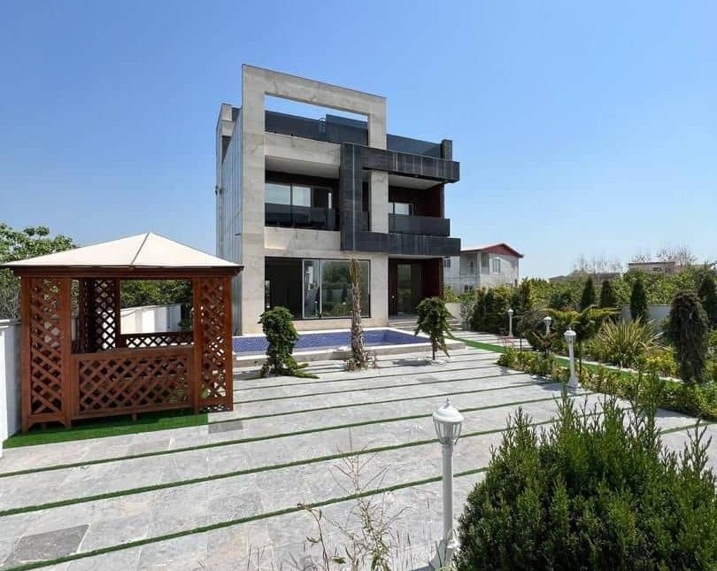 فروش باغ ویلا دو طبقه سه کنتور وصل تاپ لوکیشن | 450 متر