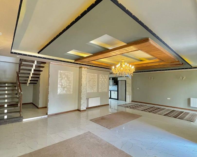کاخ ویلا خوش نشین 320 متری سه کنتور اختصاصی نصب | 320 متر