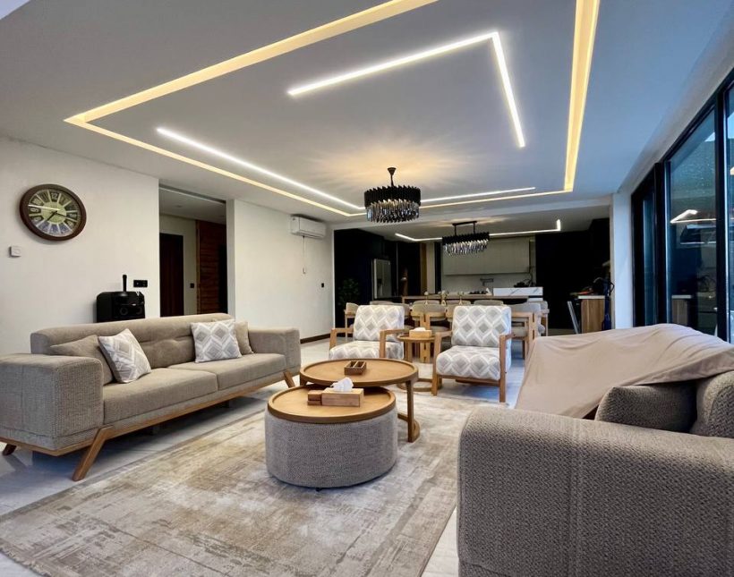 خرید ویلا لوکس شهرک هکتاری مدرن معماری برتر منطقه جنگلی کیابسر | ۷۵۰ متر