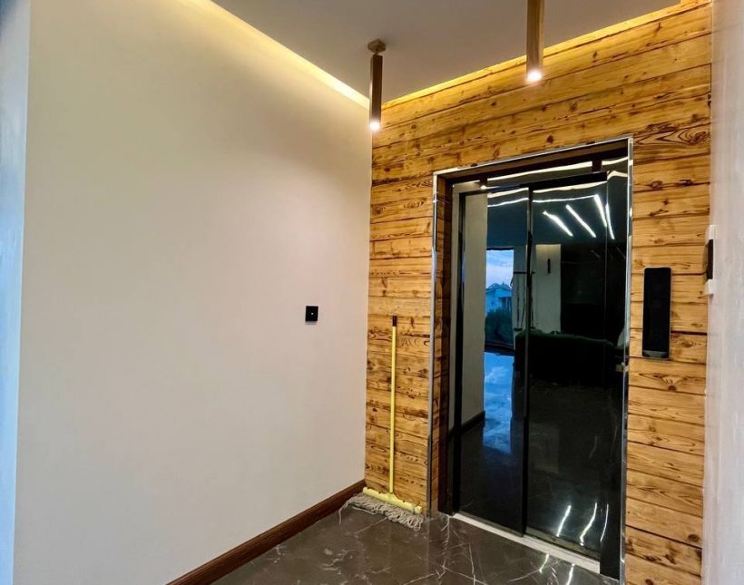 خرید ویلا لوکس شهرک هکتاری مدرن معماری برتر منطقه جنگلی کیابسر | ۷۵۰ متر