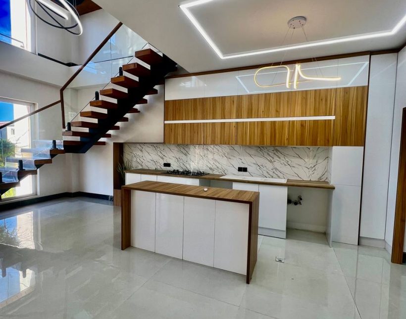 خرید ویلا فوق لاکچری با ۳۰۰ متر زمین | ۳۰۰ متر