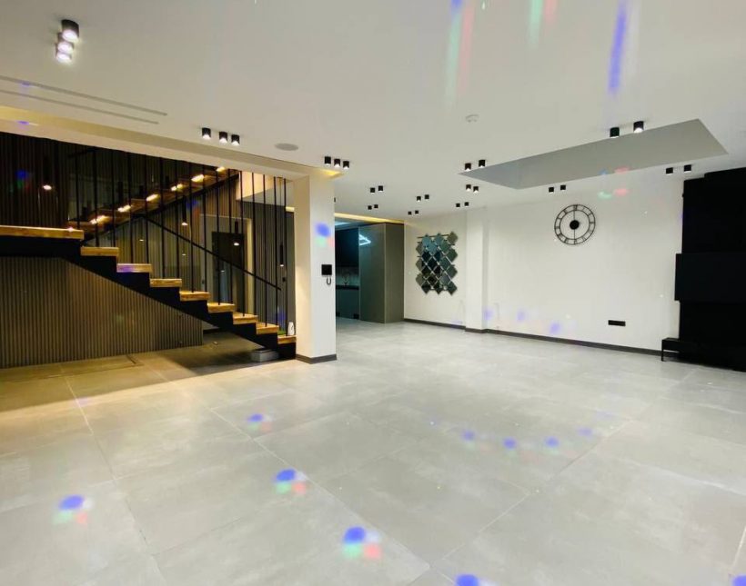 خرید ویلا هوشمند لوکس ۵۰۰ متر زمین | ۵۰۰ متر