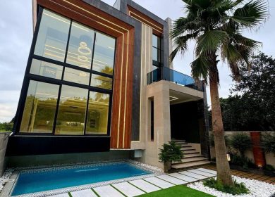 فروش عمارت ۳۶۰ متری با استخر روباز شهرک کنار جنگل | ۴۰۰ متر