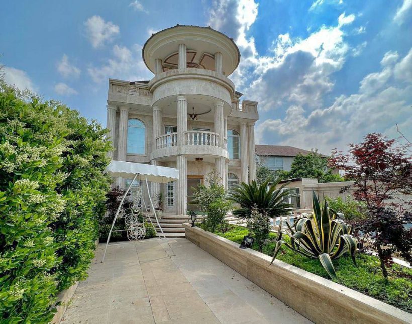 خرید ویلا عمارت کلاسیک با ۵۰۰ متر زمین | ۵۰۰ متر