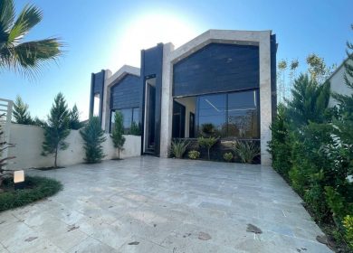 خرید ویلا ۱۶۰ متر زمین با لوکیشن عالی | ۱۶۰ متر