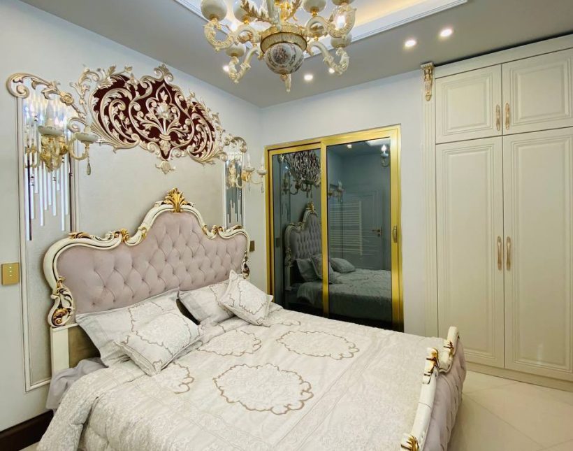 فروش کاخ ویلا 450 متری مهندسی ساز بالا دست جاده | 350 متر