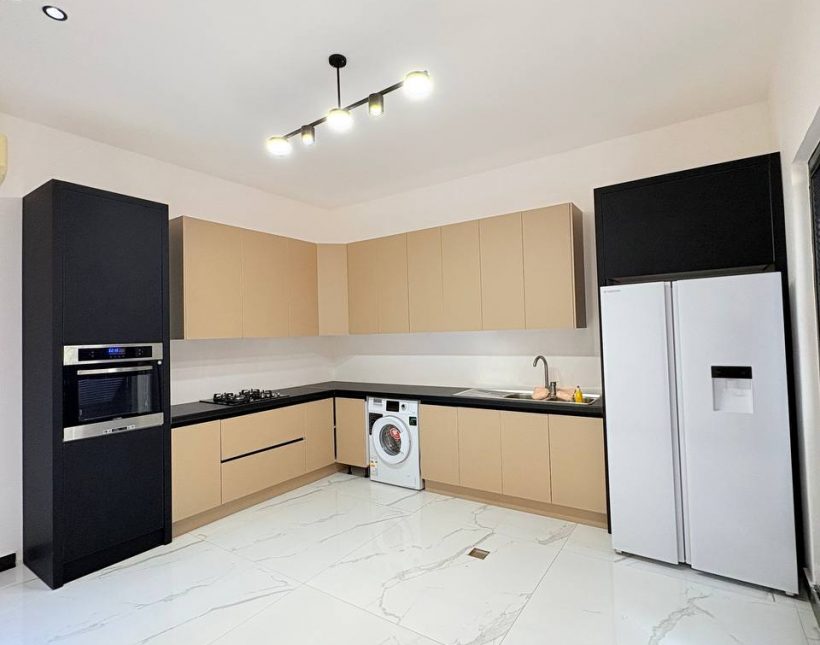 خرید ویلا دهکده آهودشت ۲۵۰ متری مدرن ۳ خواب | ۲۵۰ متر