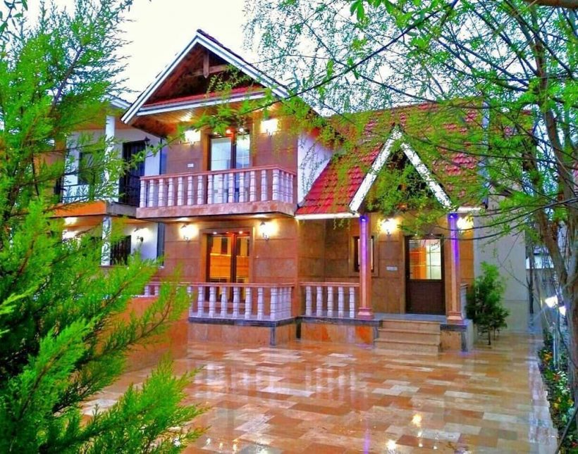 خرید ویلای زیبای نیم پیلوت نما سنگ داخل شهرک | 280 متر