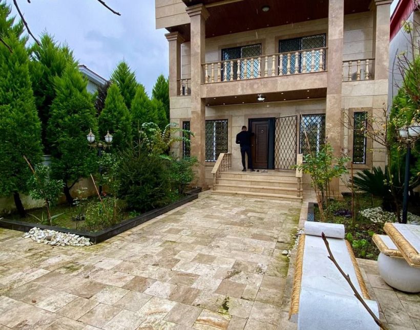 خرید ویلا دوبلکس نما سنگ ۲۶۰ متر زمین | ۲۶۰ متر