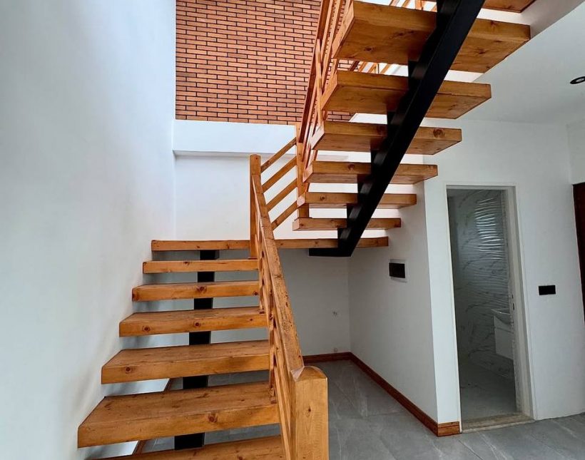 خرید ویلا مدرن استخر دار 300 متری تاپ لوکیشن | 280 متر