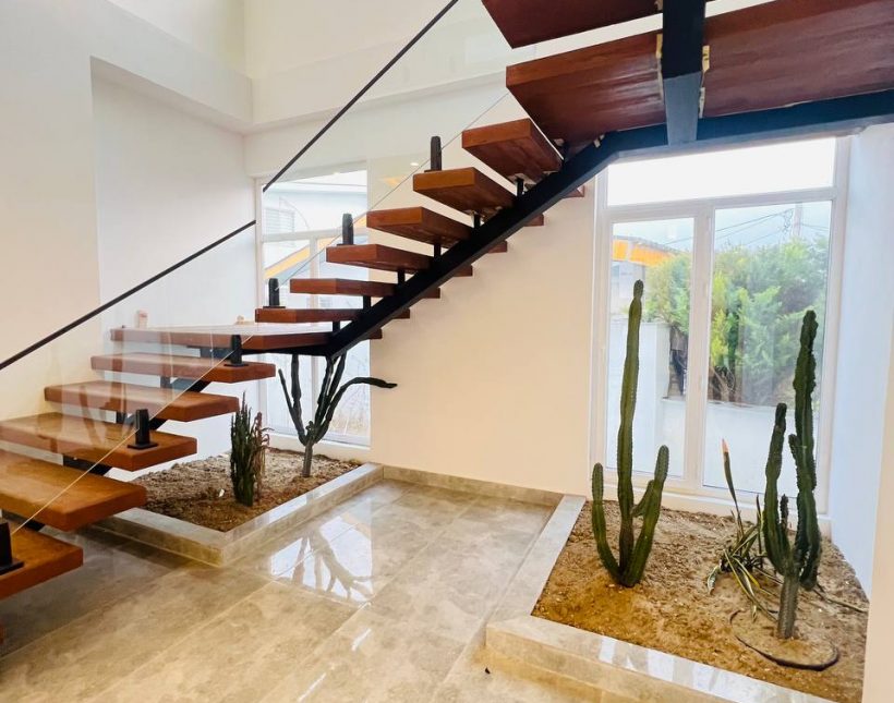 خرید ویلا نوشهر سیسنگان فول سند تک برگ استخر دار | 500 متر