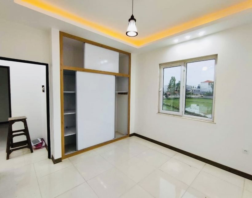 فروش ویلا ۳۰۰ متری مدرن با استخر کلوده | ۳۰۰ متر