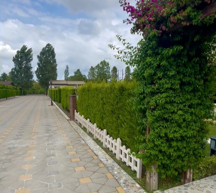 خرید باغ ویلای ۶۰۰ متری با استخر و شهرکی در چمستان سعادتآباد | ۶۰۰ متر