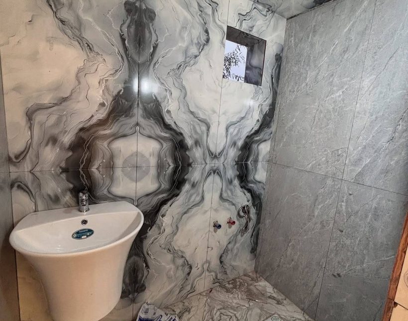 خرید ویلا استخردار شهرکی آهودشت چمستان مدارک کامل | ۲۵۰ متر