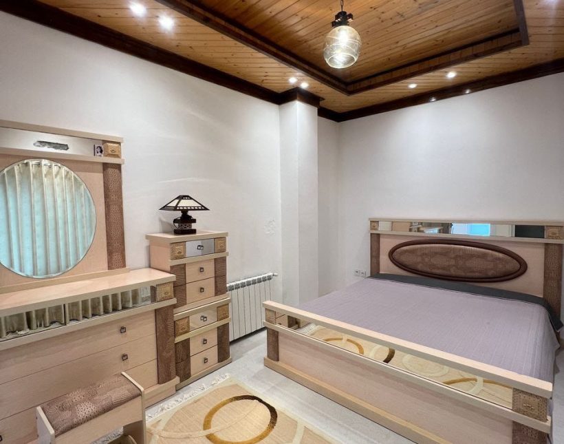 فروش باغ ویلا نیم پیلوت 240 متری سند تک برگ | 250 متر