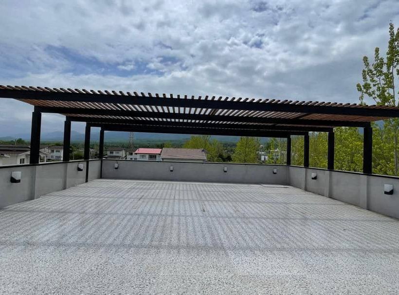 خرید ویلا رویان با سند تک برگ ششدانگ استخردار | 412 متر