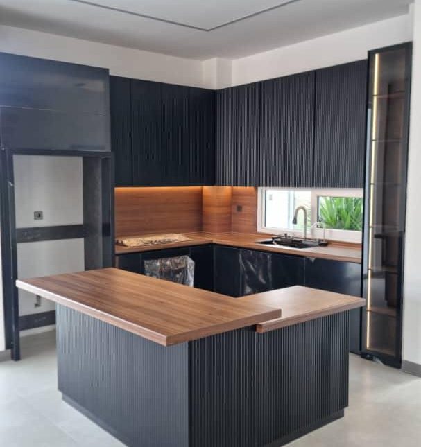 خرید ویلا ونوش دوبلکس با سند تک برگ استخر دار | 300 متر