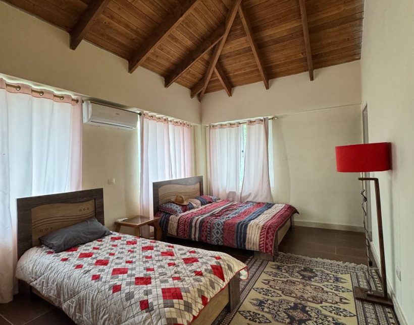 فروش ویلا باغ کلاسیک انگلیسی سبک طراحی آمریکائی | ۷۰۰ متر