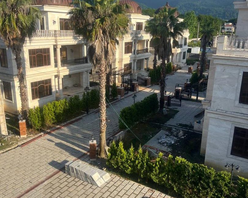 خرید عمارت ۵۰۰ متری شهرکی برند قابل تهاتر چالوس مازندران | ۵۰۰ متر