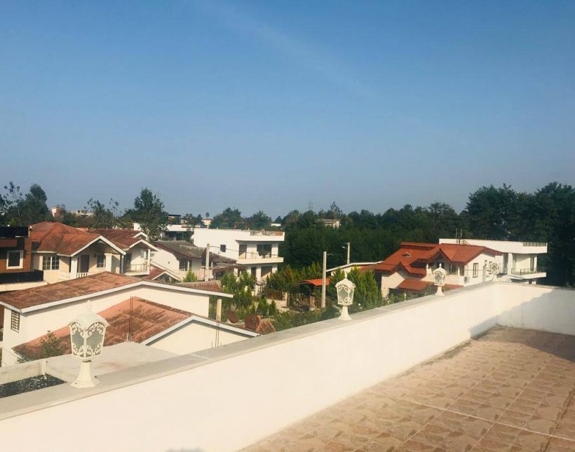 خرید ویلا دوبلکس نما رومی کلاسیک استخردار | ۳۳۰ متر