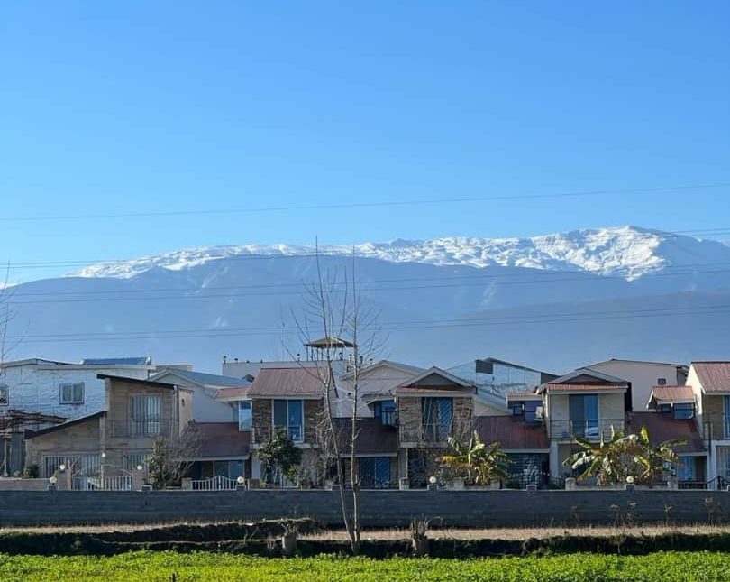 خرید ویلا فلت نما مدرن 180 متری چمستان تسبیح کلا | 180 متر