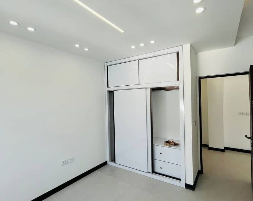 خرید ویلا دوبلکس مدرن استخر دار 300 متری خطیب کلا چمستان | 250 متر