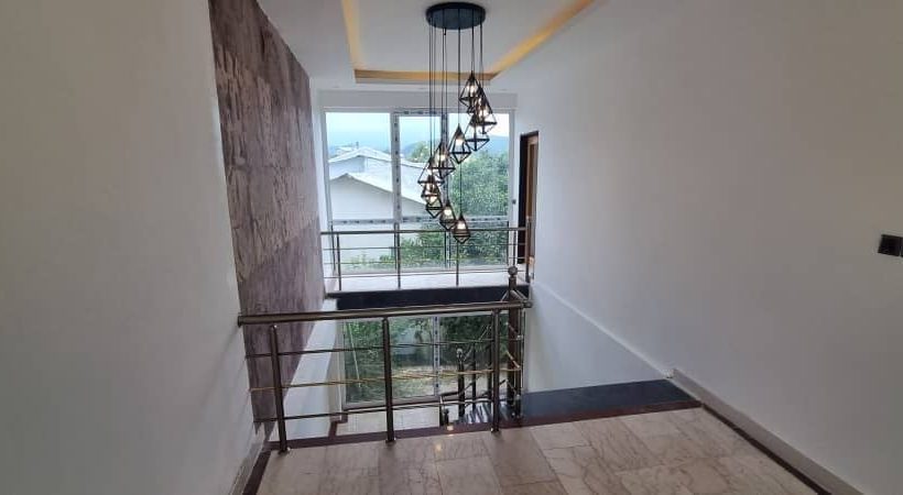 خرید ویلا دوبلکس نما مدرن با جکوزی 220 متری جاده کلوده چمستان | 220 متر