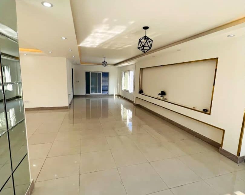 خرید ویلا دوبلکس نمامدرن استخردار 370 متری نعمت آباد چمستان | 370 متر