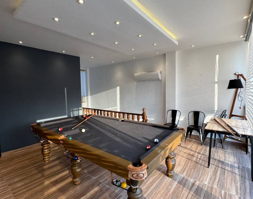 خرید ویلا استخردار فول فرنیش ۲۶۰ متری منطقه آپادانا چمستان | 260 متر