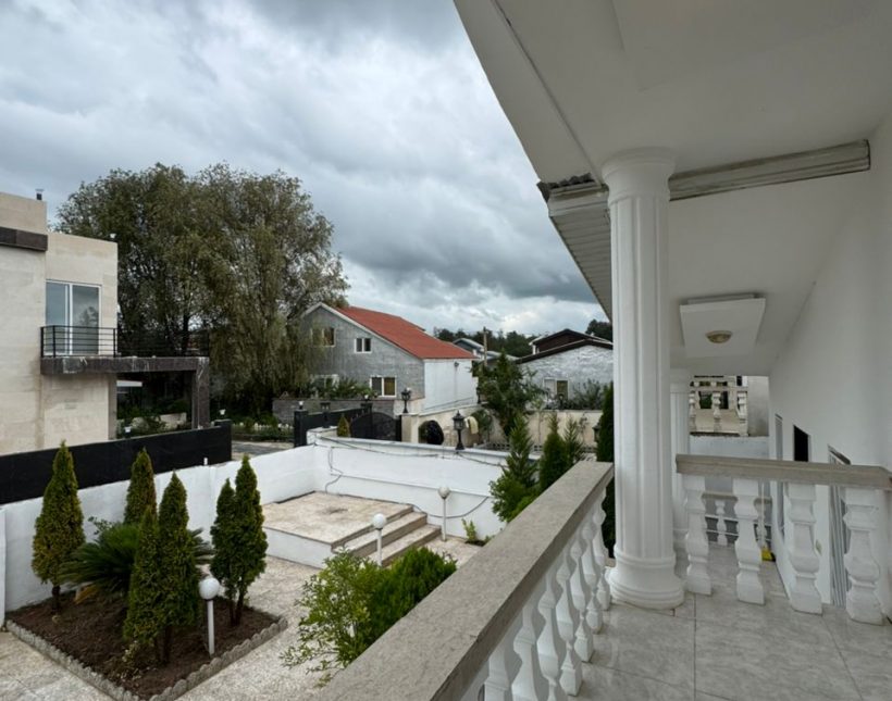 خرید ویلا باغ چسبیده به دریاچه و جنگل 250 متری آهودشت | 250 متر