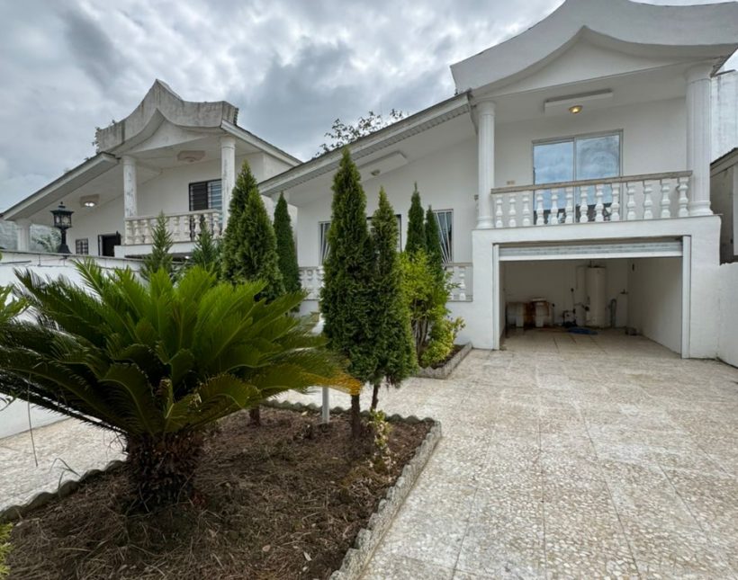 خرید ویلا باغ چسبیده به دریاچه و جنگل 250 متری آهودشت | 250 متر