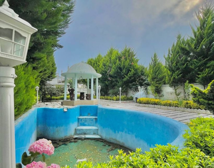 خرید ویلا باغ استخر دار مبله ۵۰۰ متری منطقه امیرآباد | ۵۰۰ متر