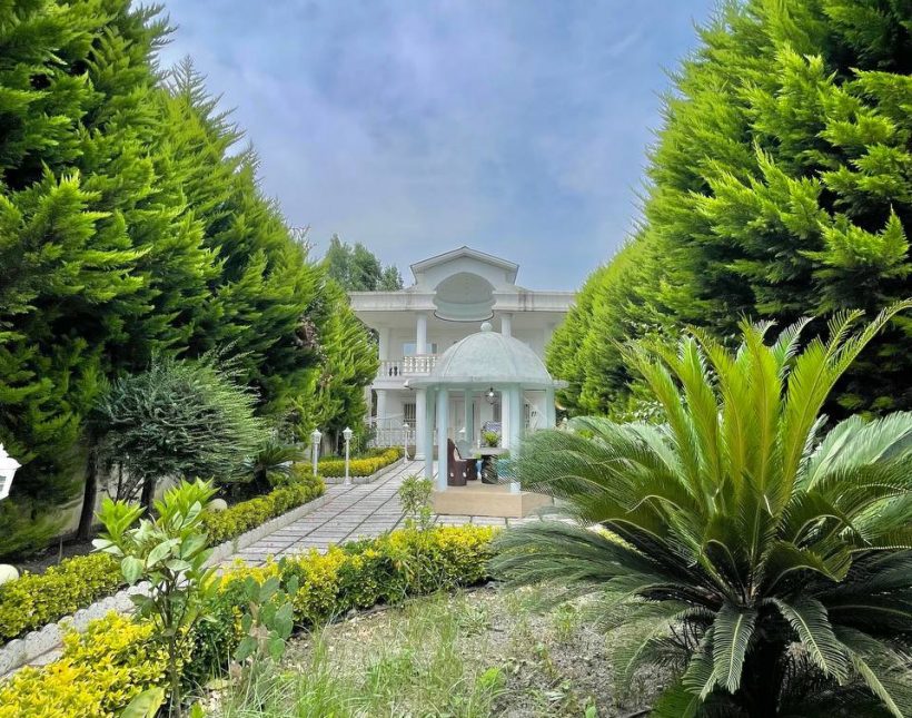 خرید ویلا باغ استخر دار مبله ۵۰۰ متری منطقه امیرآباد | ۵۰۰ متر