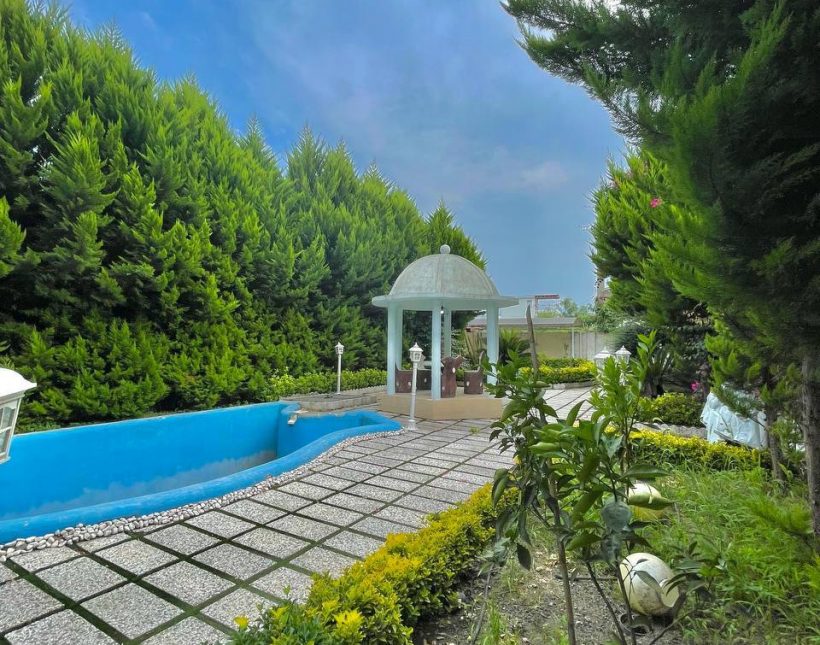 خرید ویلا باغ استخر دار مبله ۵۰۰ متری منطقه امیرآباد | ۵۰۰ متر