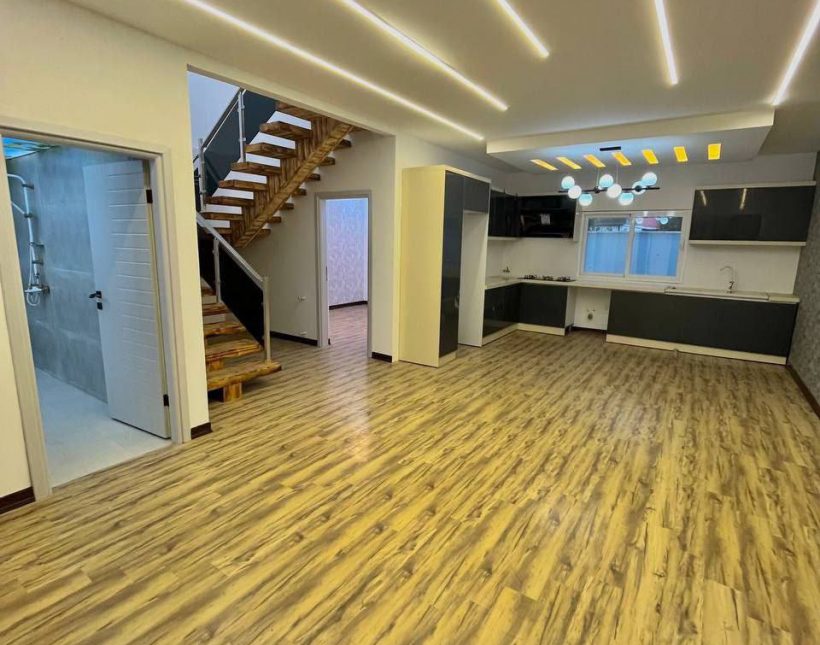 خرید ویلا ۲۵۰ متر زمین و بنا لوکس | ۲۵۰ متر