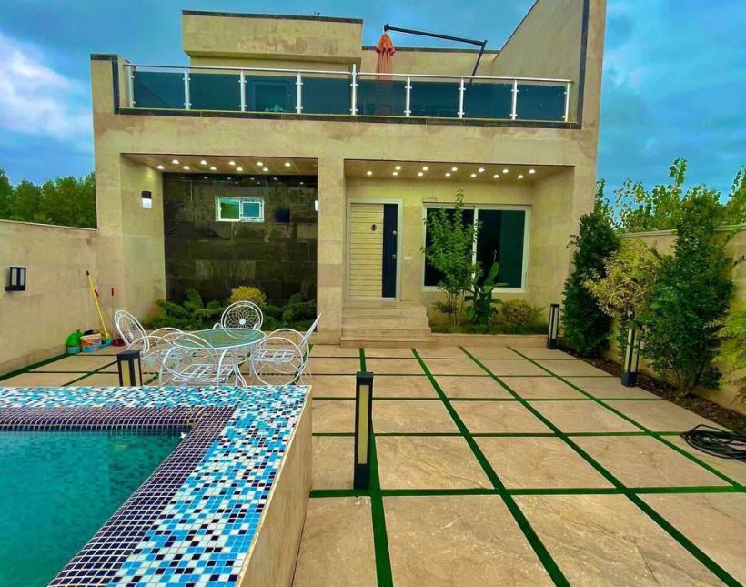 خرید ویلا ۲۵۰ متر زمین و بنا لوکس | ۲۵۰ متر