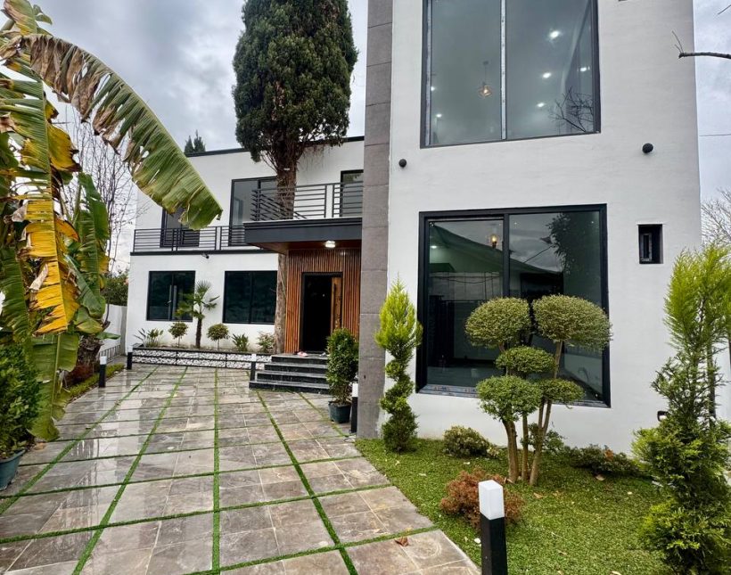 خرید ویلا در نور مهندسی ساز ۲۳۰ متر زمین | ۲۳۰ متر
